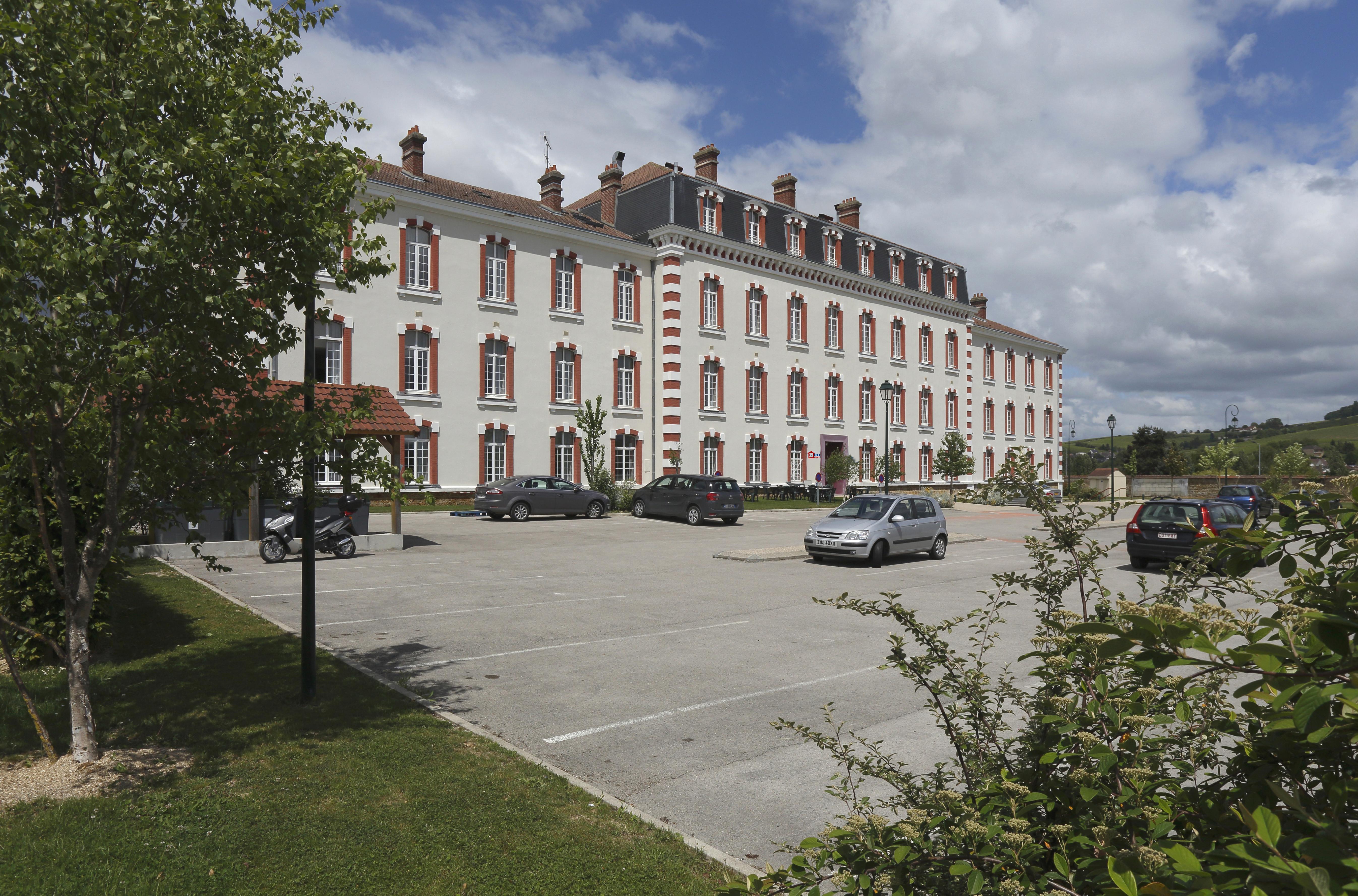 Comfort Suites & Vacanceole Les Demeures Champenoises Épernay Exterior foto