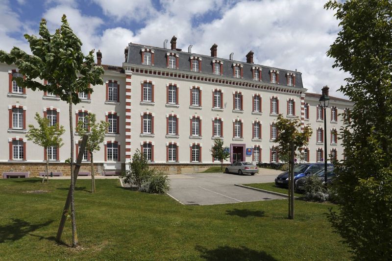 Comfort Suites & Vacanceole Les Demeures Champenoises Épernay Exterior foto